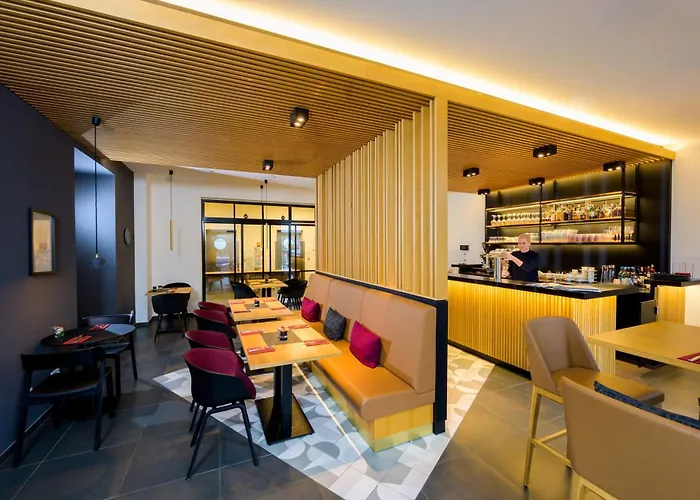 Appartement 9, Og 23 *